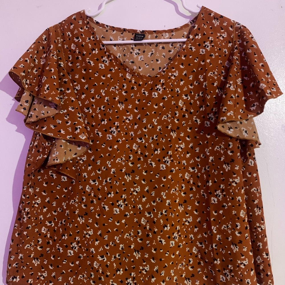 SHEIN Brown Ruffled Flutter Sleeve Blouse